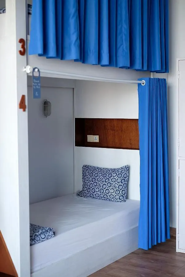 Albergue Dip & Doze Living Canggu 0*,