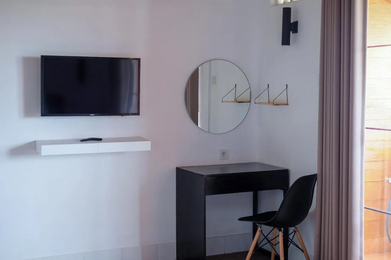 Hostal Albergue Dip & Doze Living Canggu